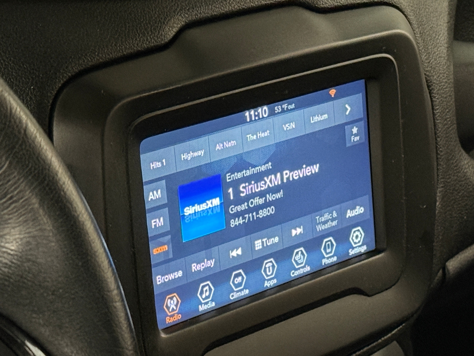 Thumbnail: 2020 Jeep Renegade - 4