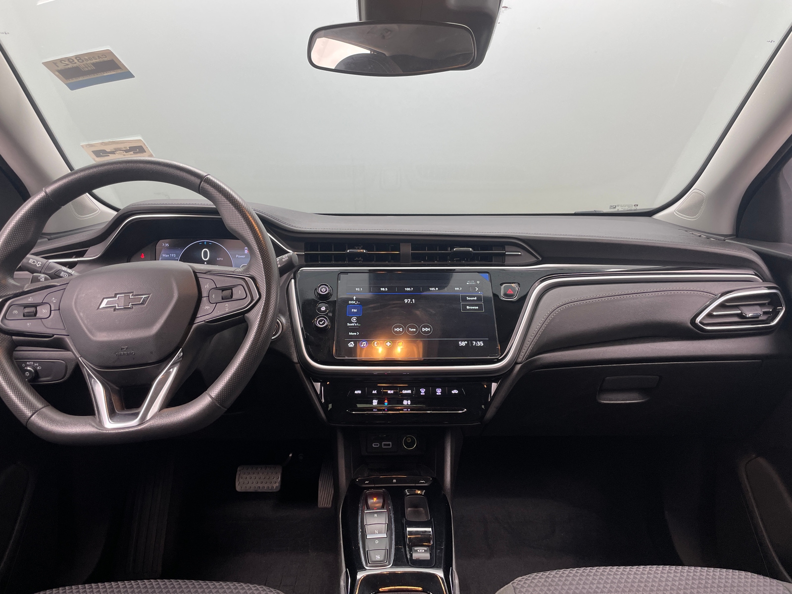 Thumbnail: 2023 Chevrolet Bolt EUV - 3