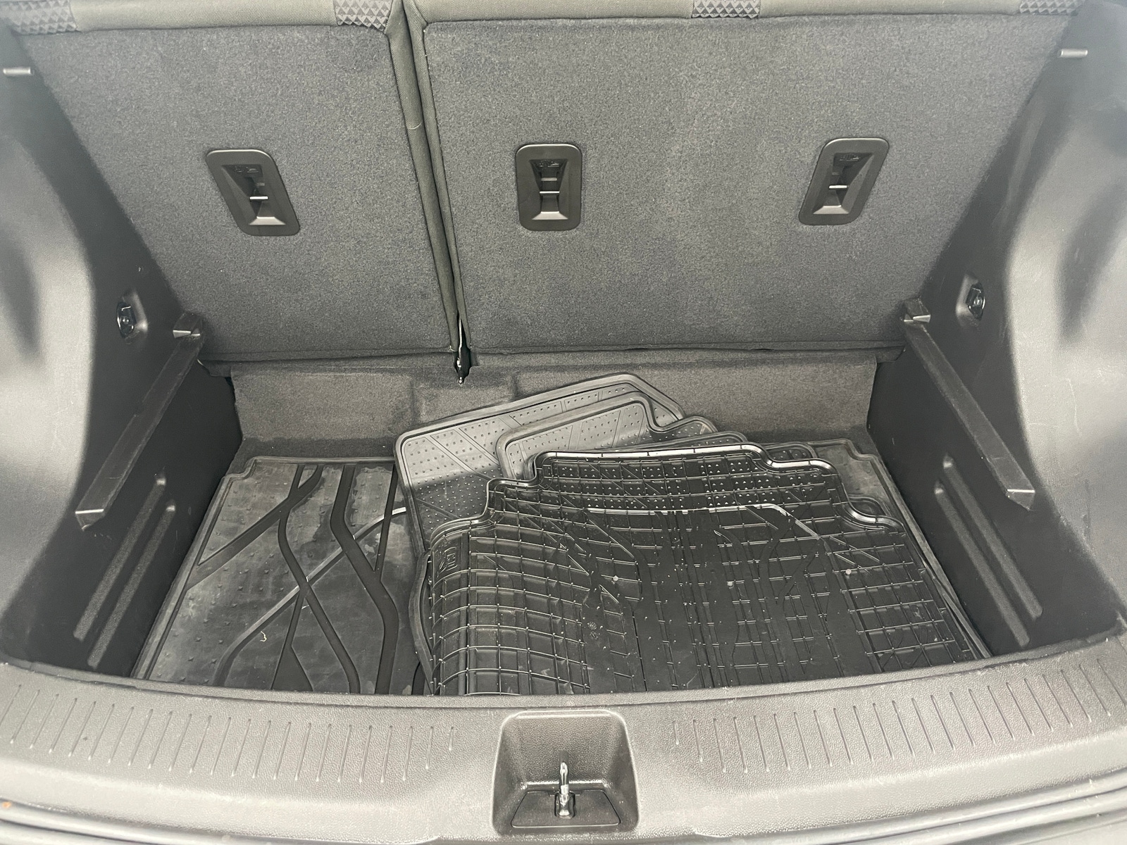 Thumbnail: 2023 Chevrolet Bolt EUV - 7