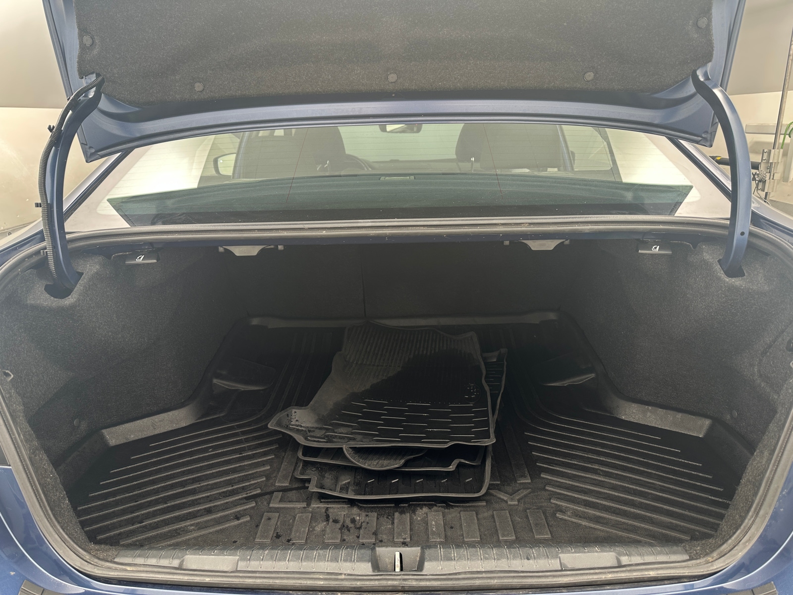 Thumbnail: 2022 Subaru Legacy - 7