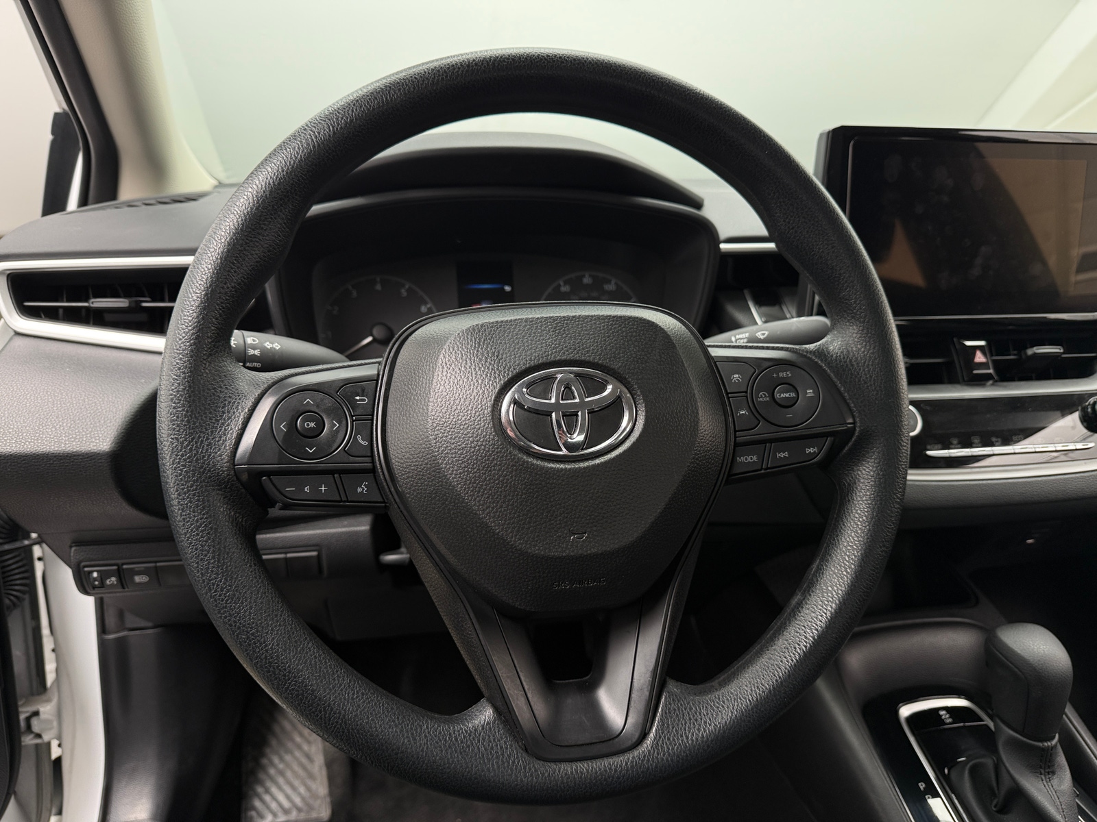 Thumbnail: 2025 Toyota Corolla - 5