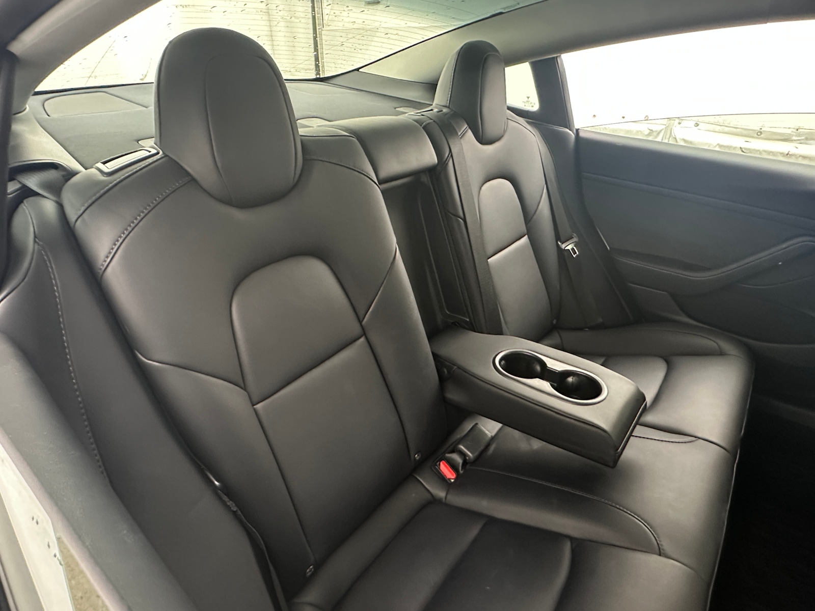 Thumbnail: 2022 Tesla Model 3 - 5