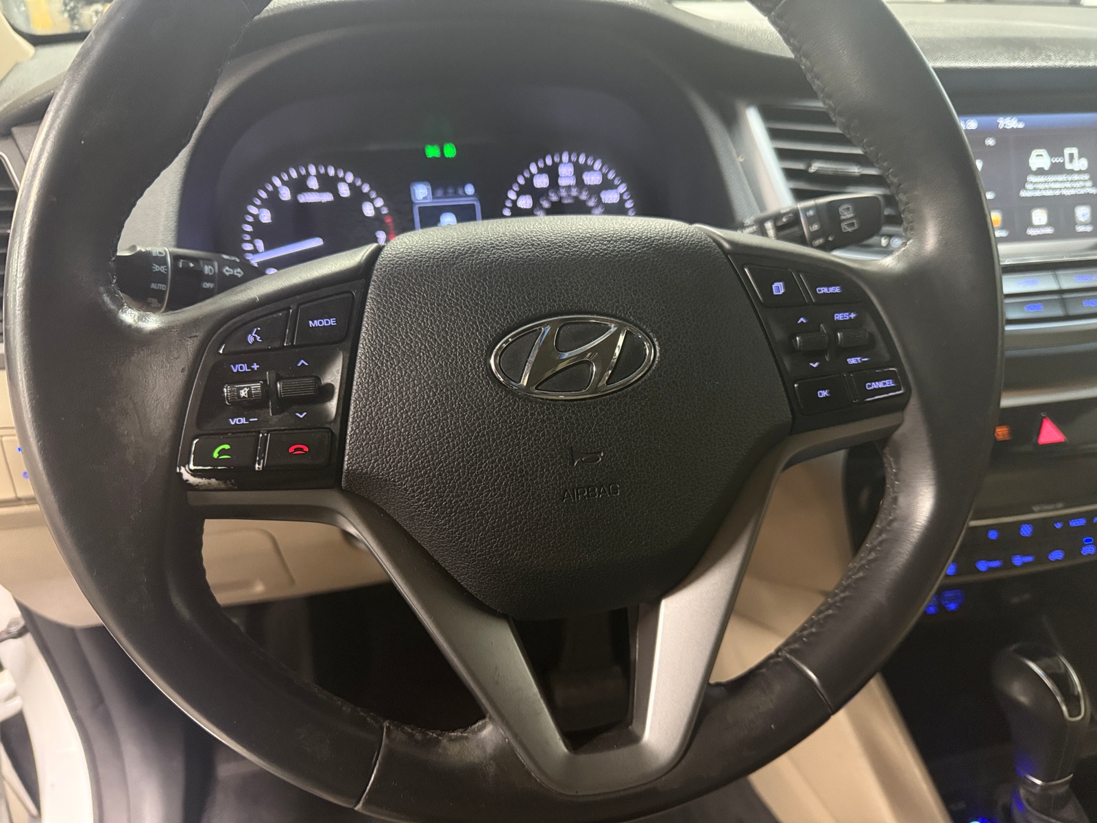 Thumbnail: 2018 Hyundai Tucson - 5