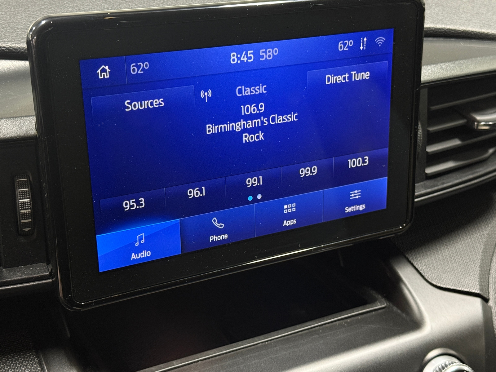 Thumbnail: 2020 Ford Explorer - 4