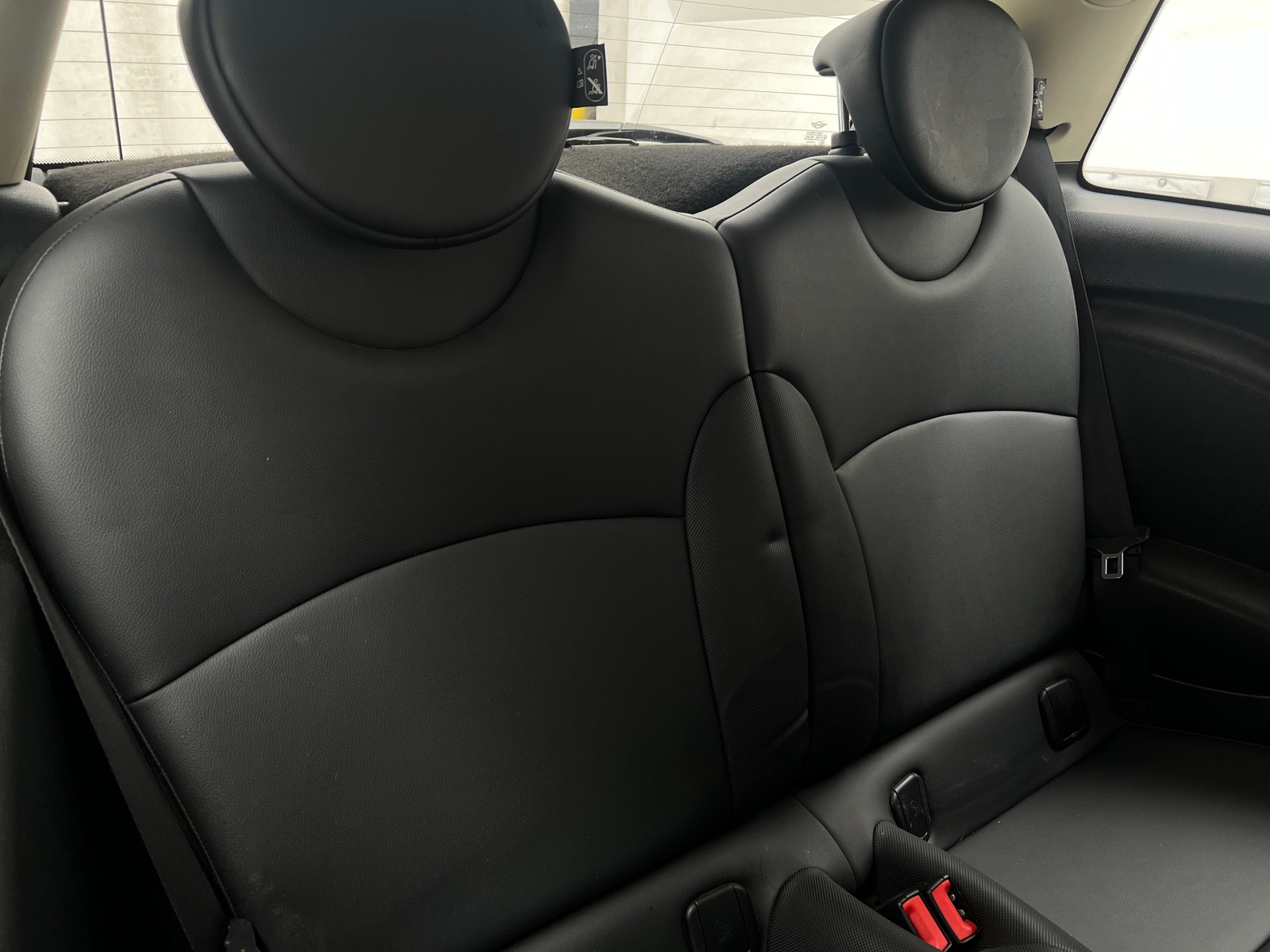 Thumbnail: 2013 MINI Cooper Hardtop - 4