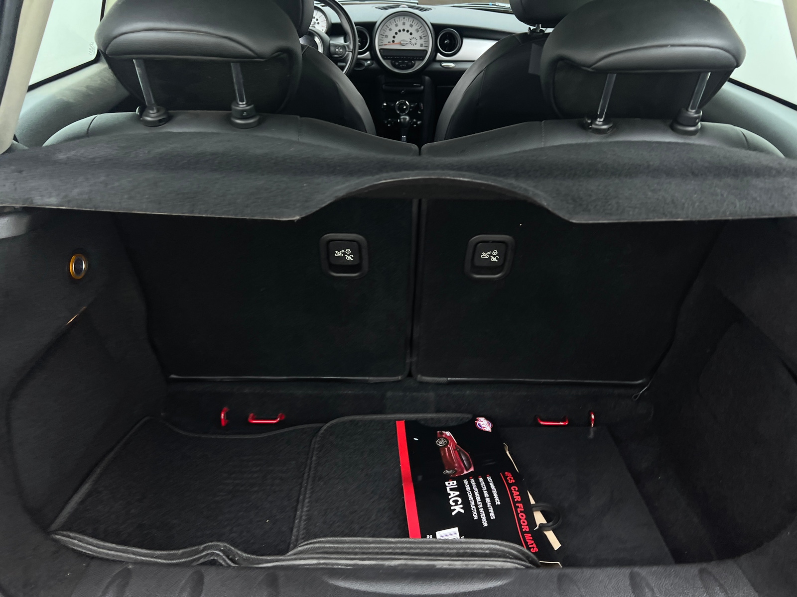 Thumbnail: 2013 MINI Cooper Hardtop - 5