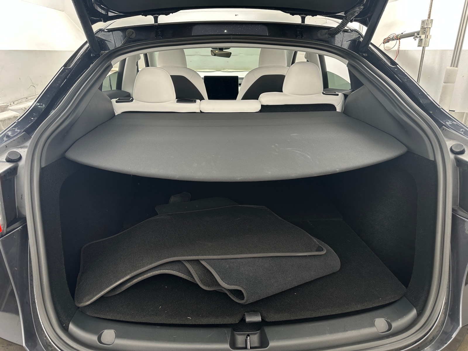 Thumbnail: 2024 Tesla Model Y - 6