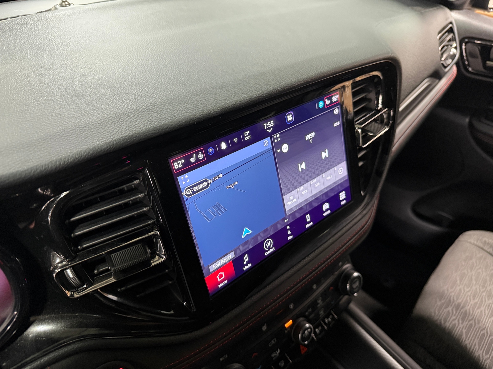 Thumbnail: 2025 Dodge Durango - 4