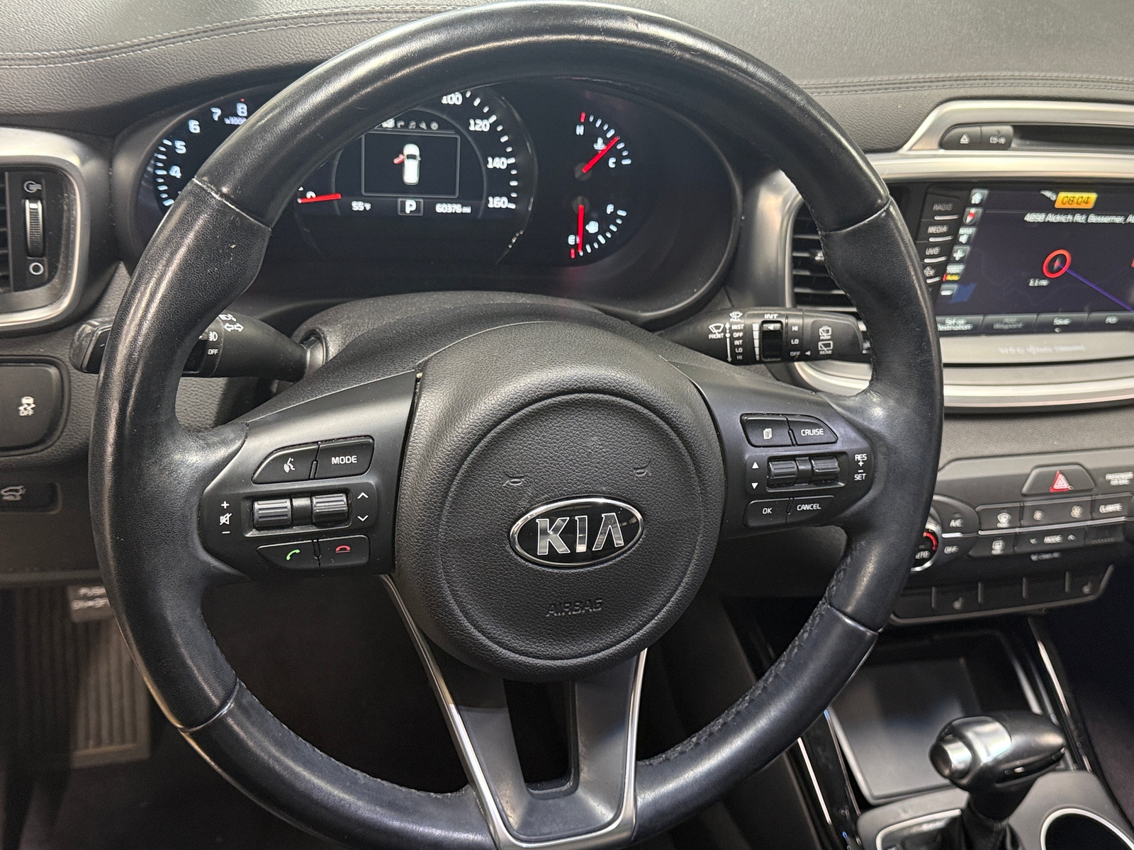 Thumbnail: 2016 Kia Sorento - 4