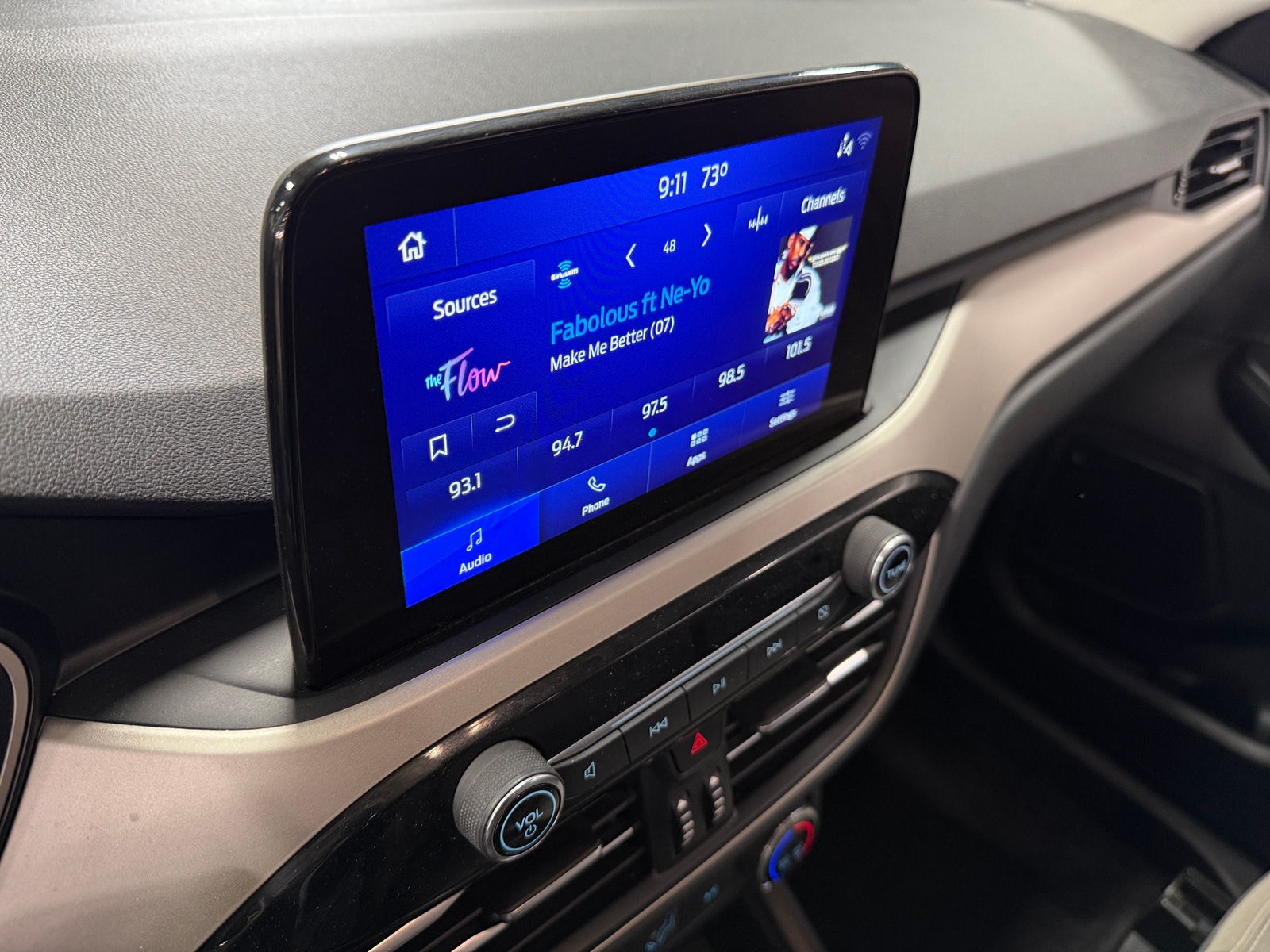 Thumbnail: 2022 Ford Escape - 4