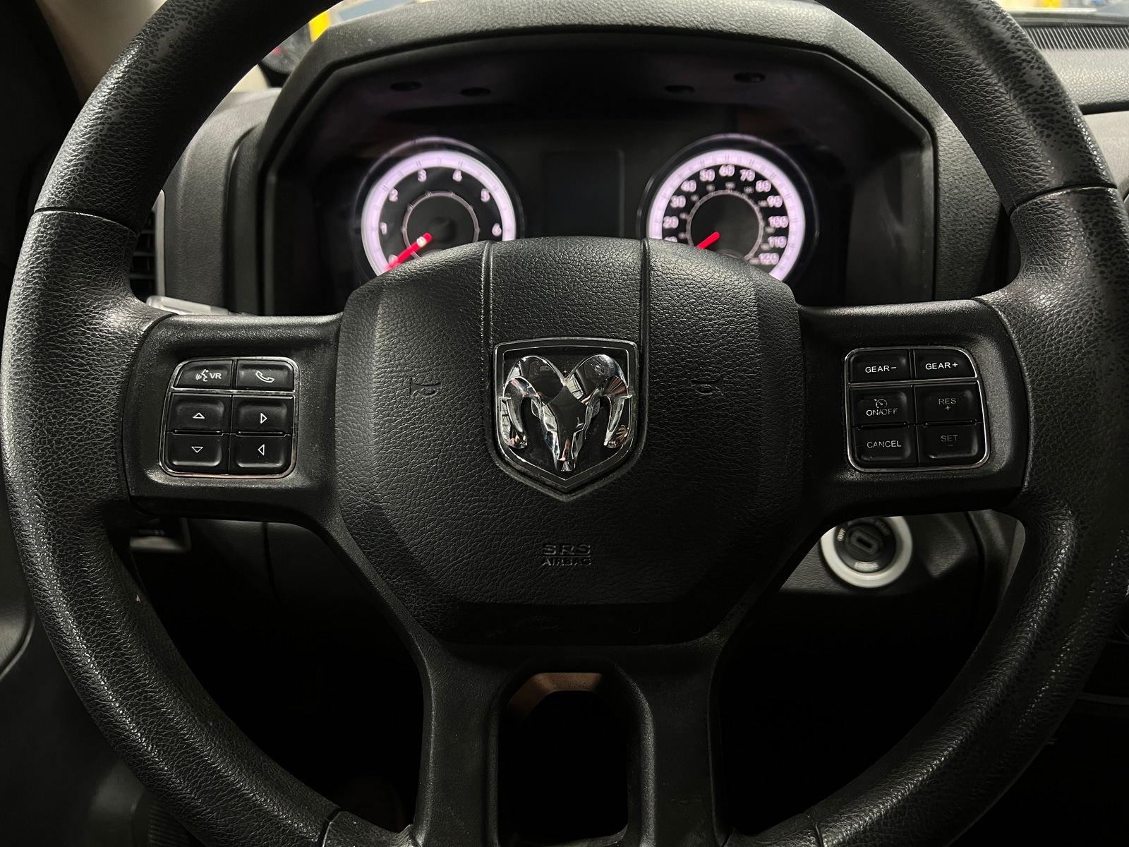 Thumbnail: 2022 RAM 1500 Classic - 4