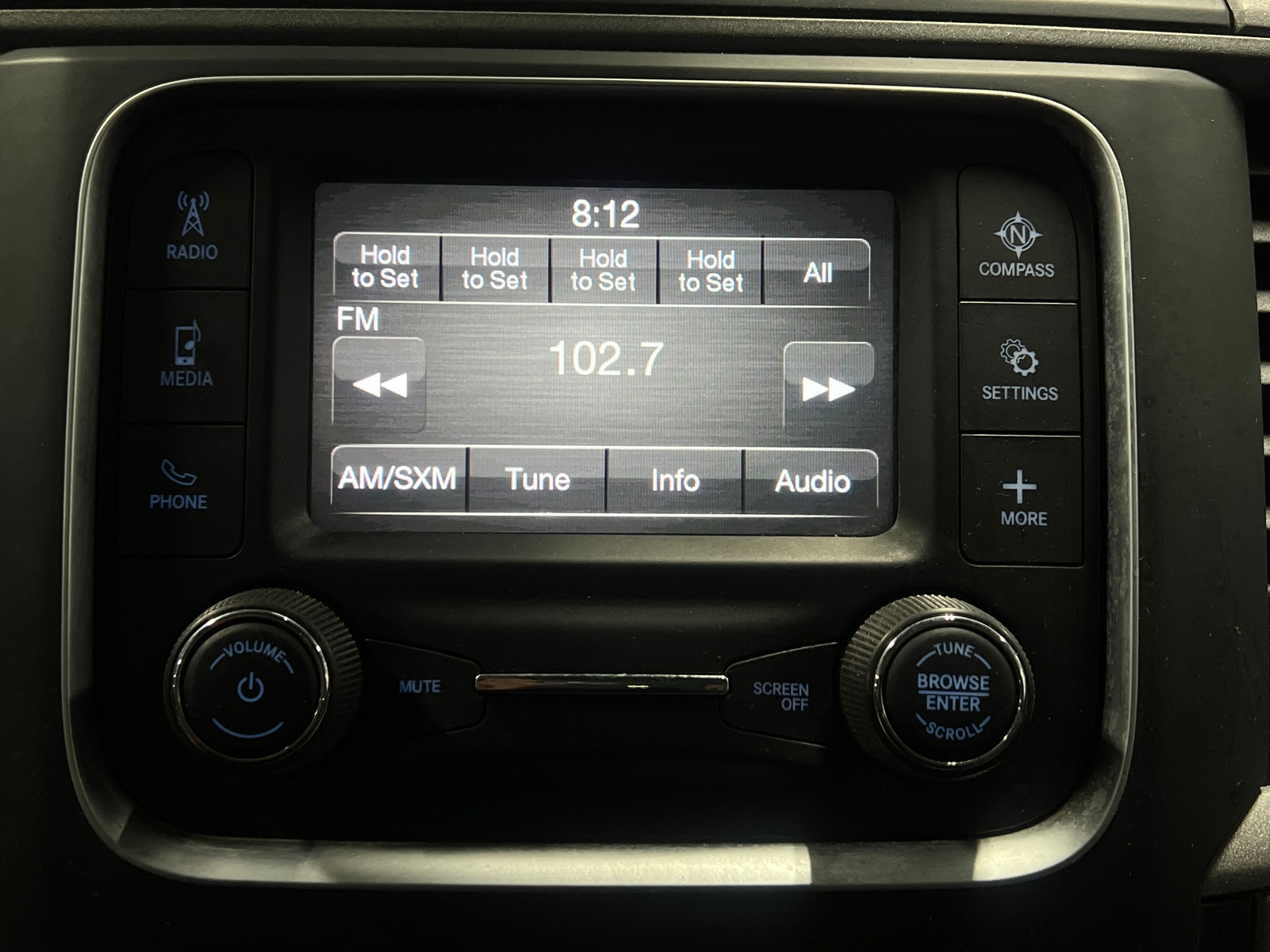 Thumbnail: 2022 RAM 1500 Classic - 3