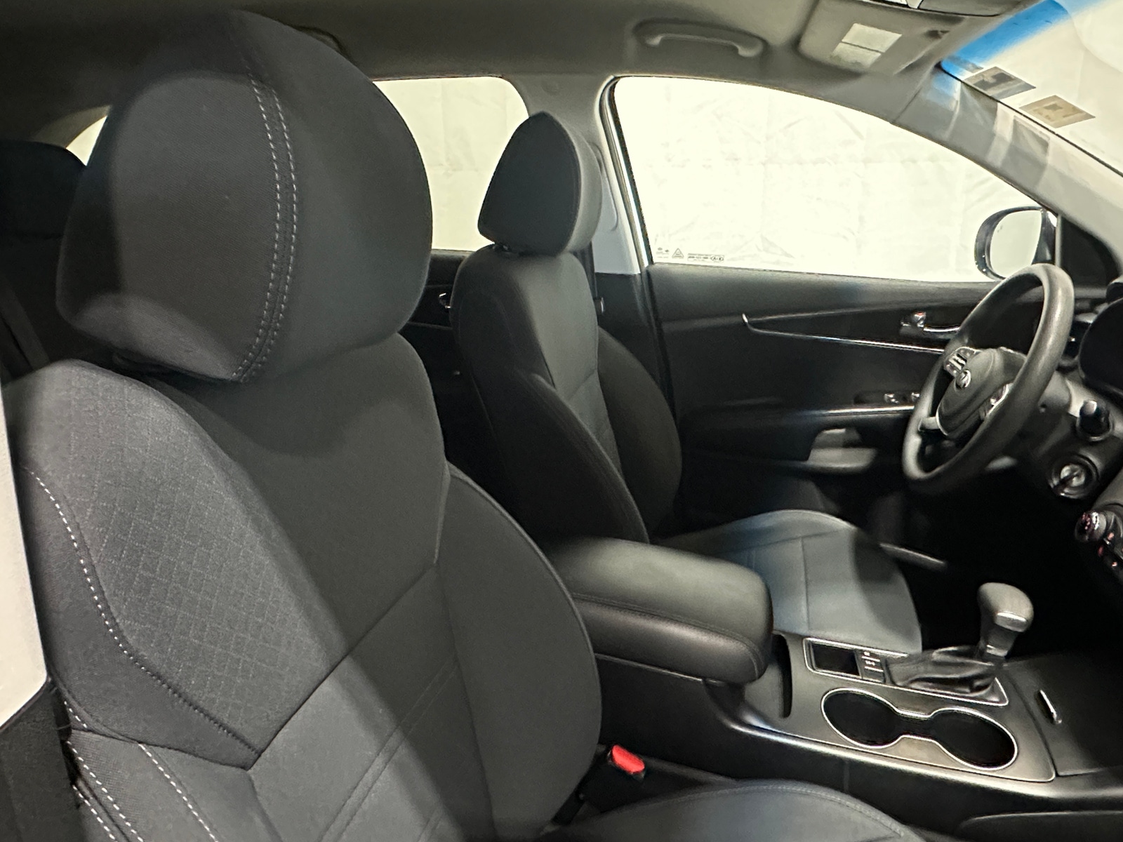 Thumbnail: 2019 Kia Sorento - 2