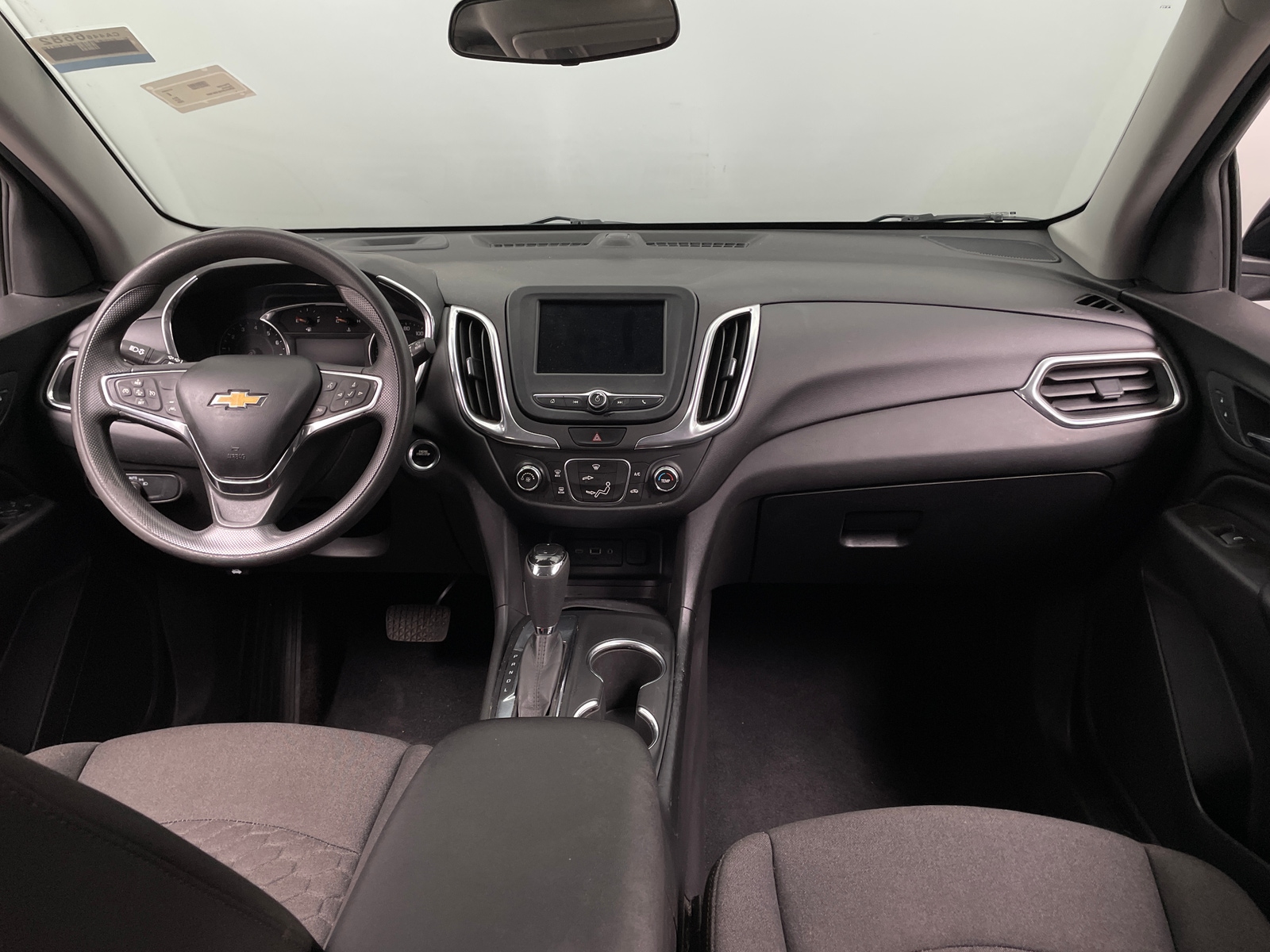 Thumbnail: 2020 Chevrolet Equinox - 3