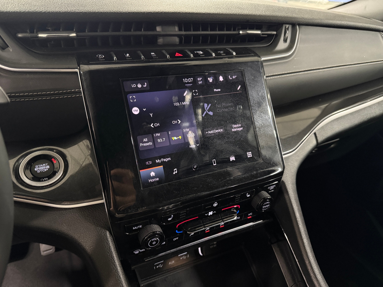 Thumbnail: 2023 Jeep Grand Cherokee - 4