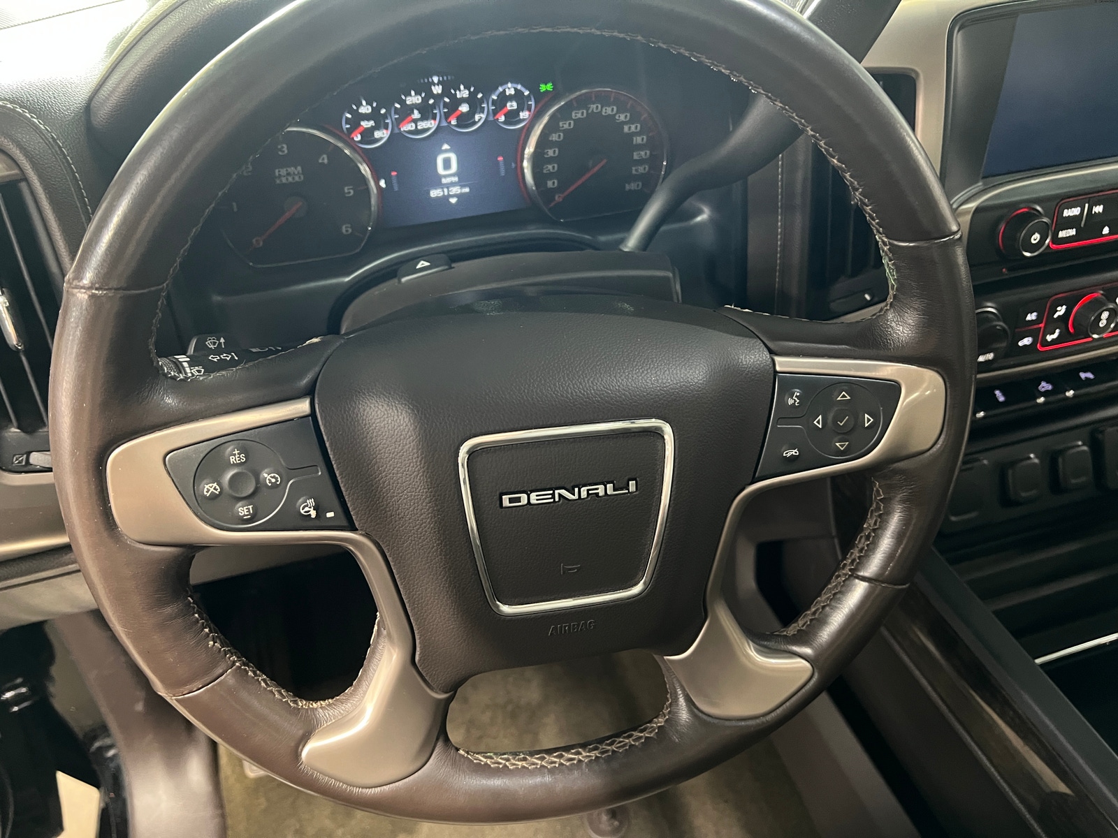 Thumbnail: 2015 GMC Sierra 2500 - 5