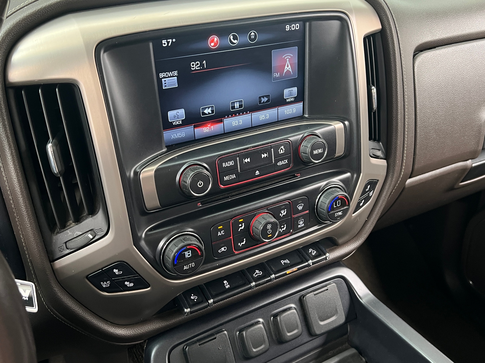 Thumbnail: 2015 GMC Sierra 2500 - 4