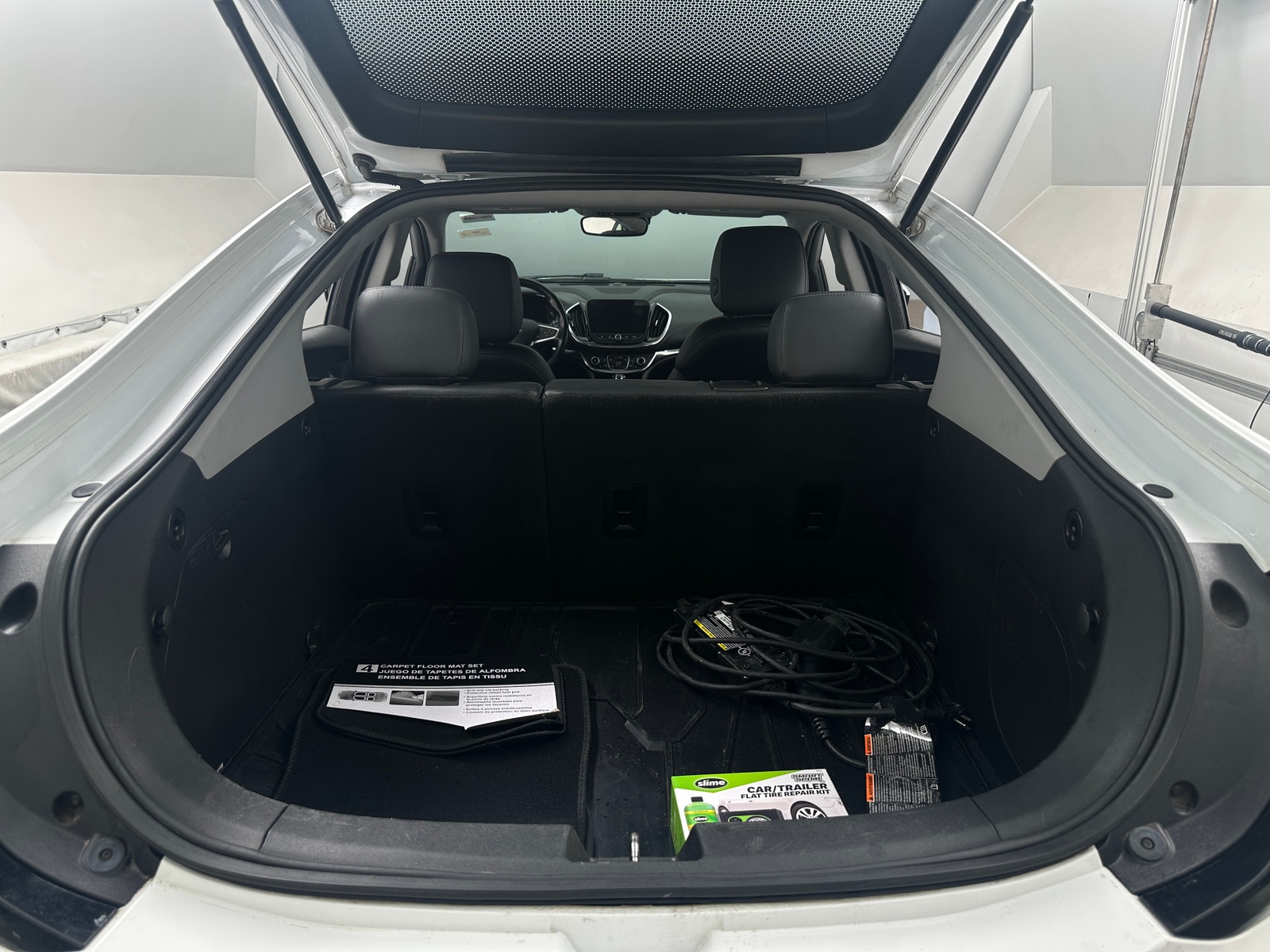 Thumbnail: 2018 Chevrolet Volt - 6