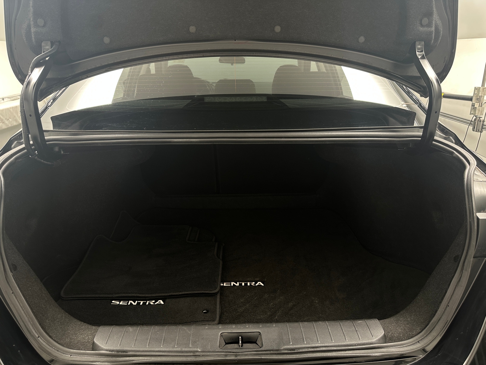 Thumbnail: 2024 Nissan Sentra - 7