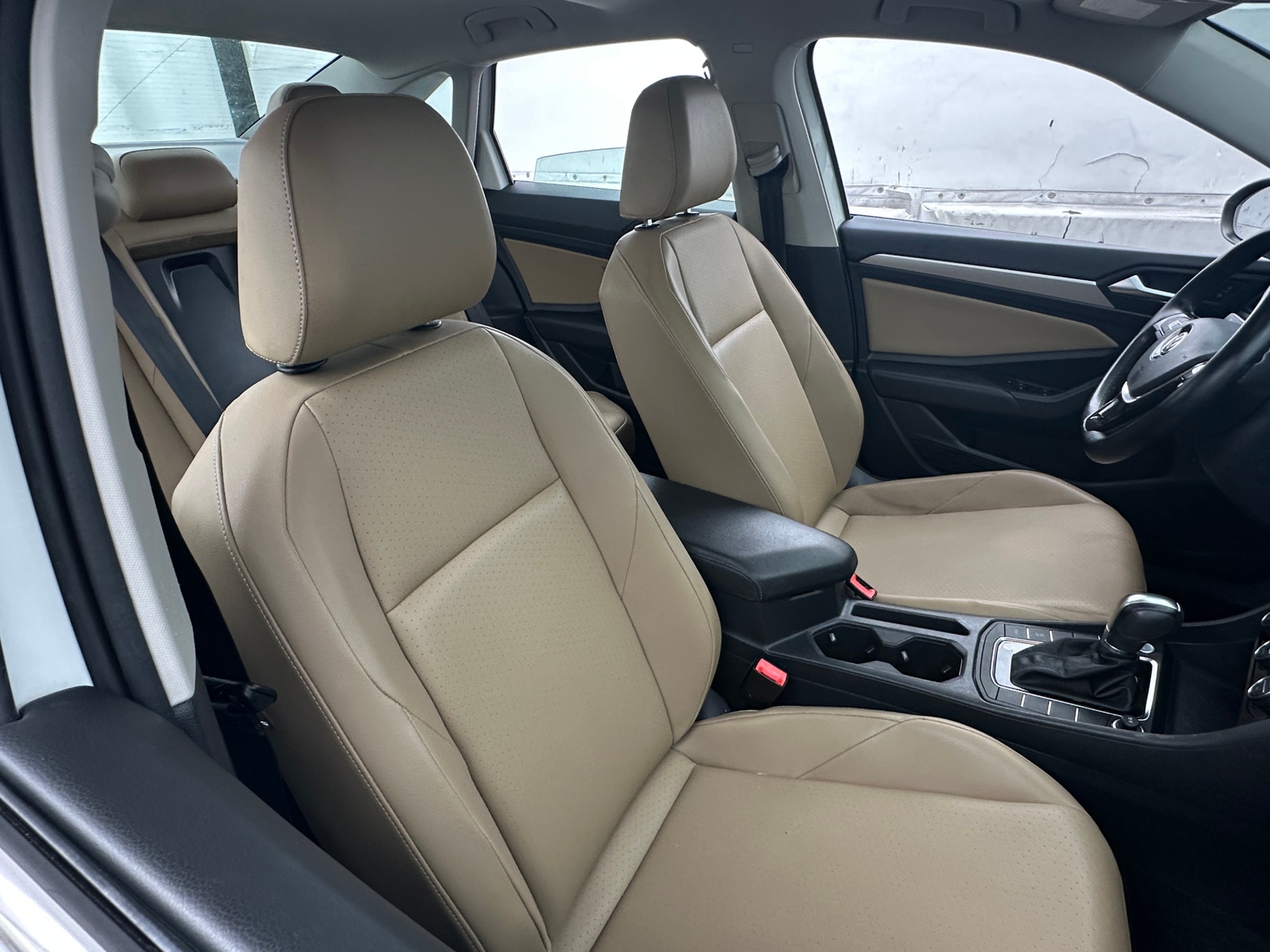 Thumbnail: 2019 Volkswagen Jetta - 2