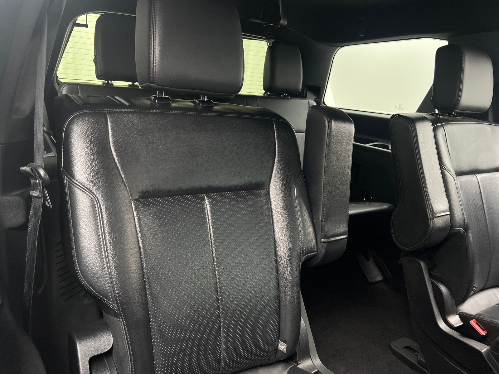 Thumbnail: 2021 Ford Expedition - 6