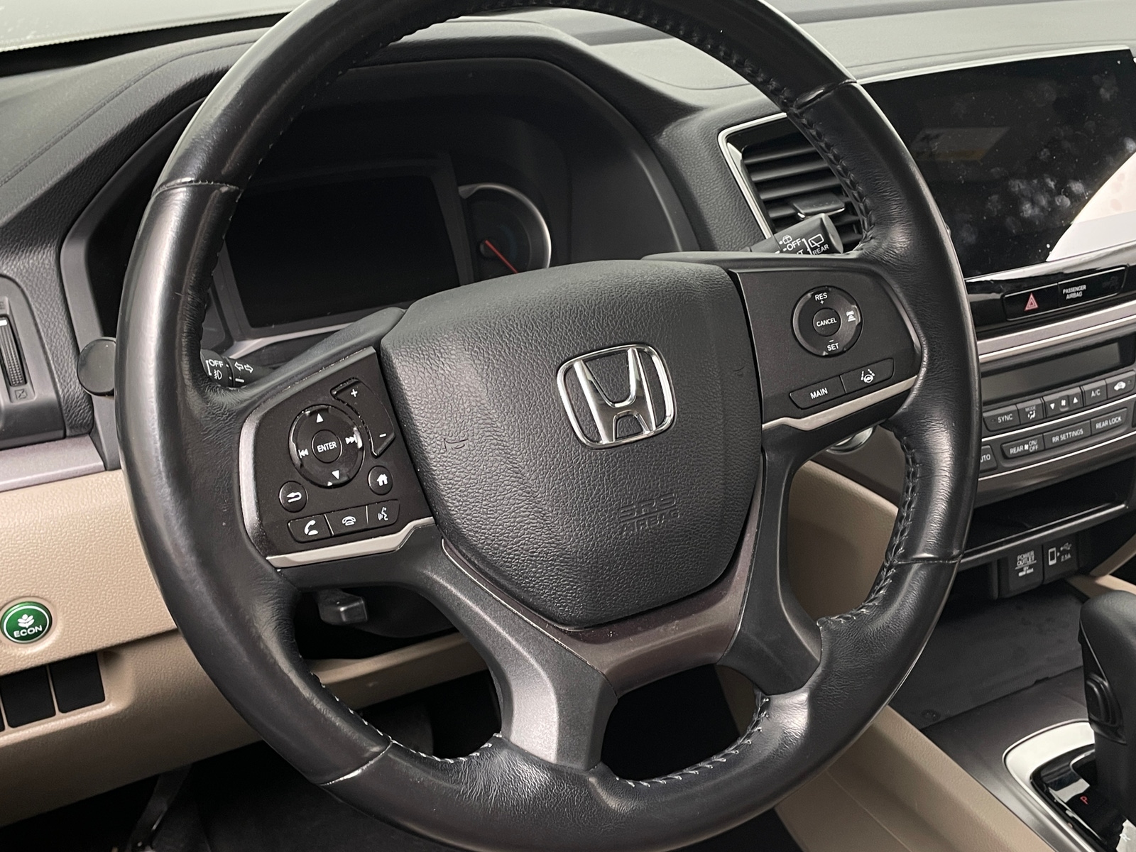 Thumbnail: 2019 Honda Pilot - 4