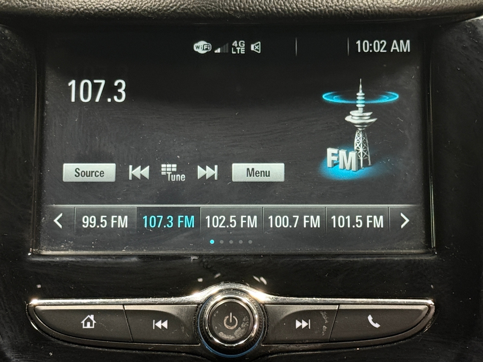 Thumbnail: 2018 Chevrolet Cruze - 3