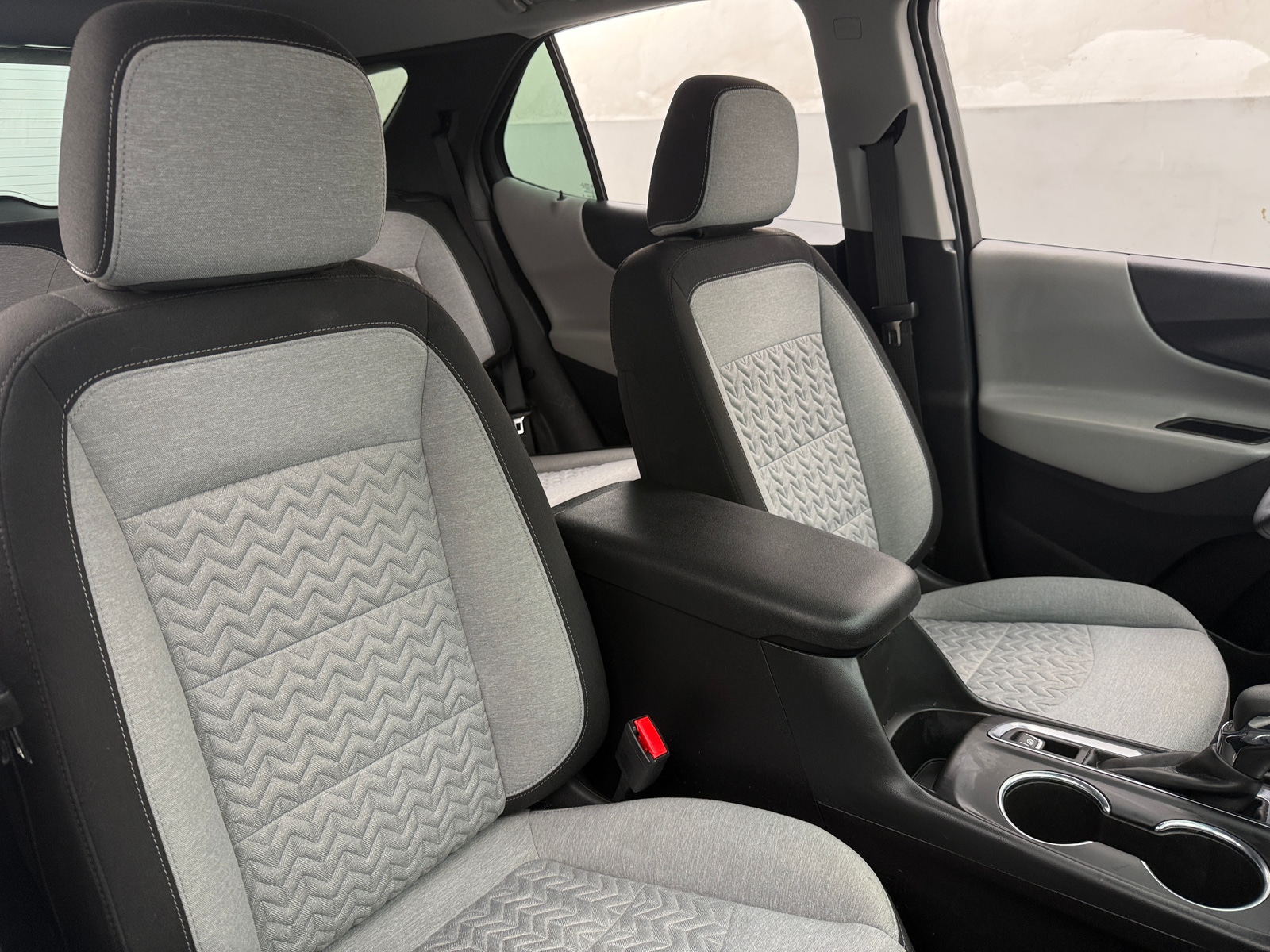 Thumbnail: 2023 Chevrolet Equinox - 2