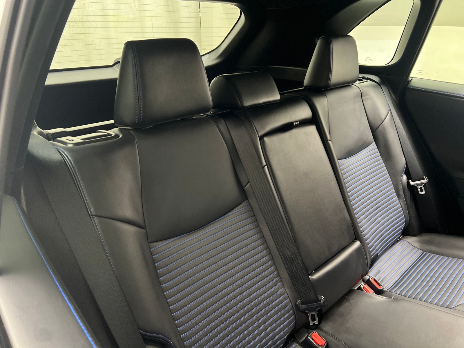 Thumbnail: 2022 Toyota RAV4 - 5