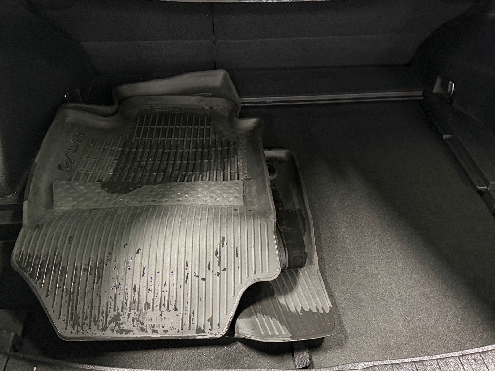 Thumbnail: 2022 Toyota RAV4 - 6