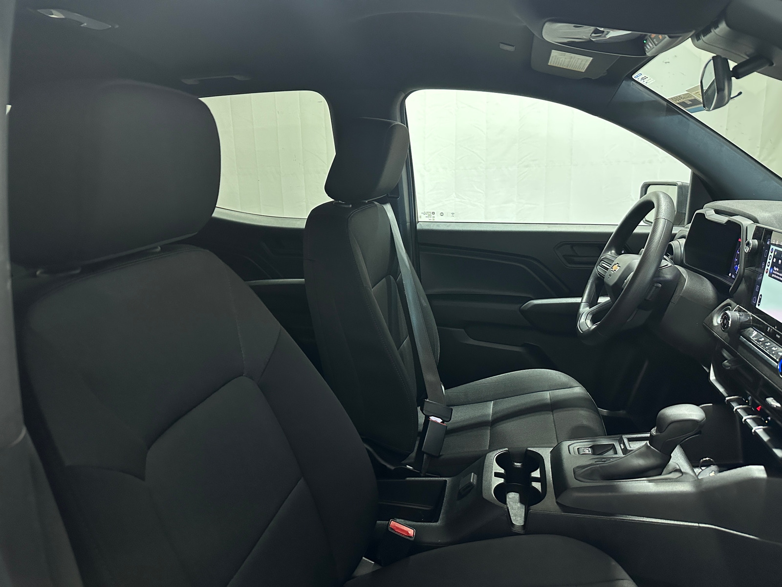 Thumbnail: 2024 Chevrolet Colorado - 2