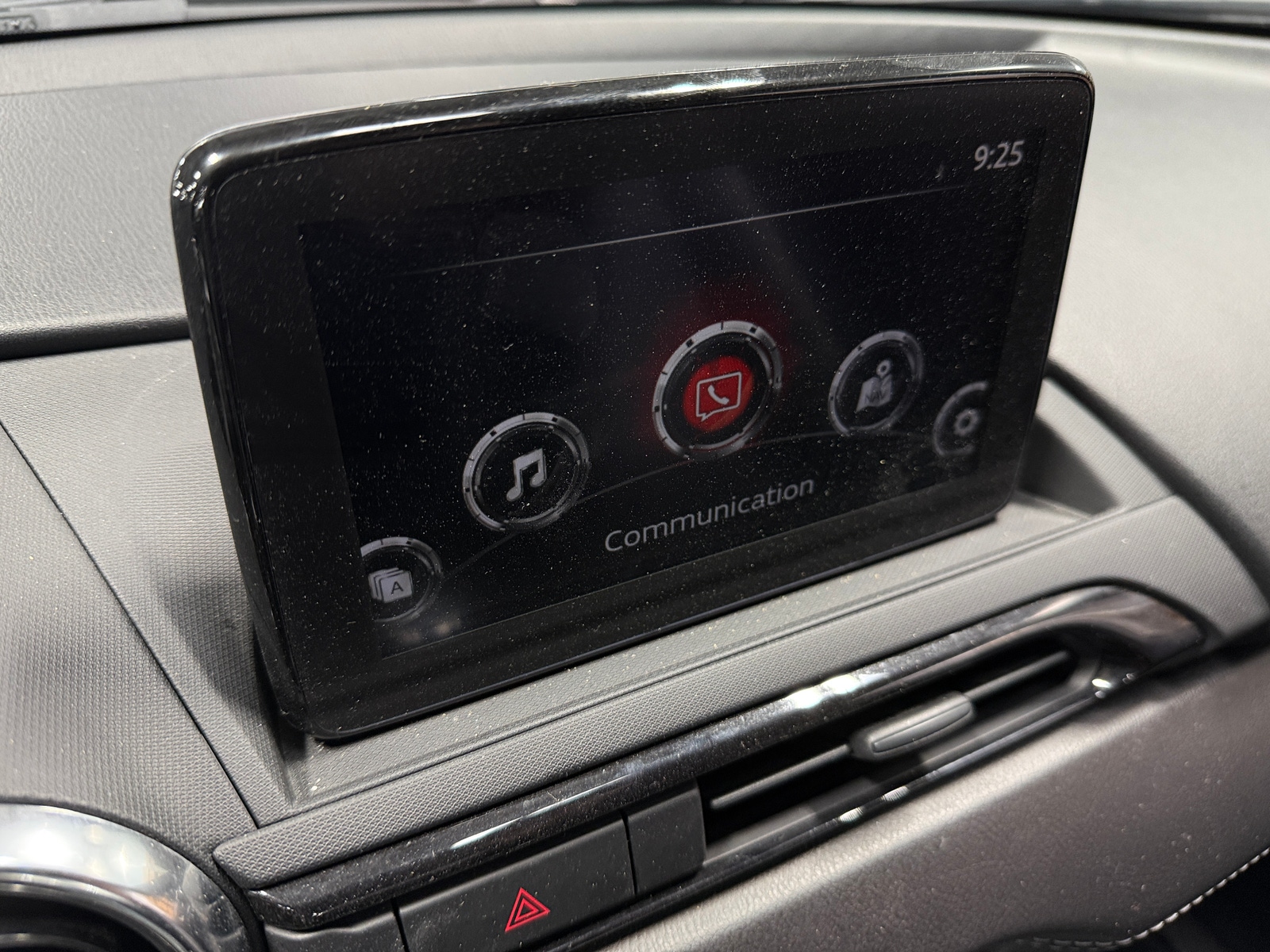 Thumbnail: 2021 Mazda MX-5 Miata - 3