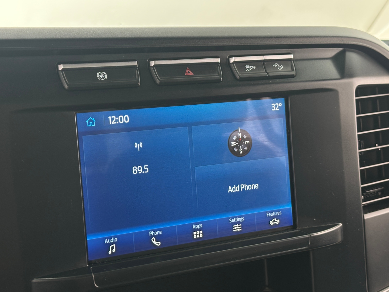 Thumbnail: 2023 Ford Econoline - 4