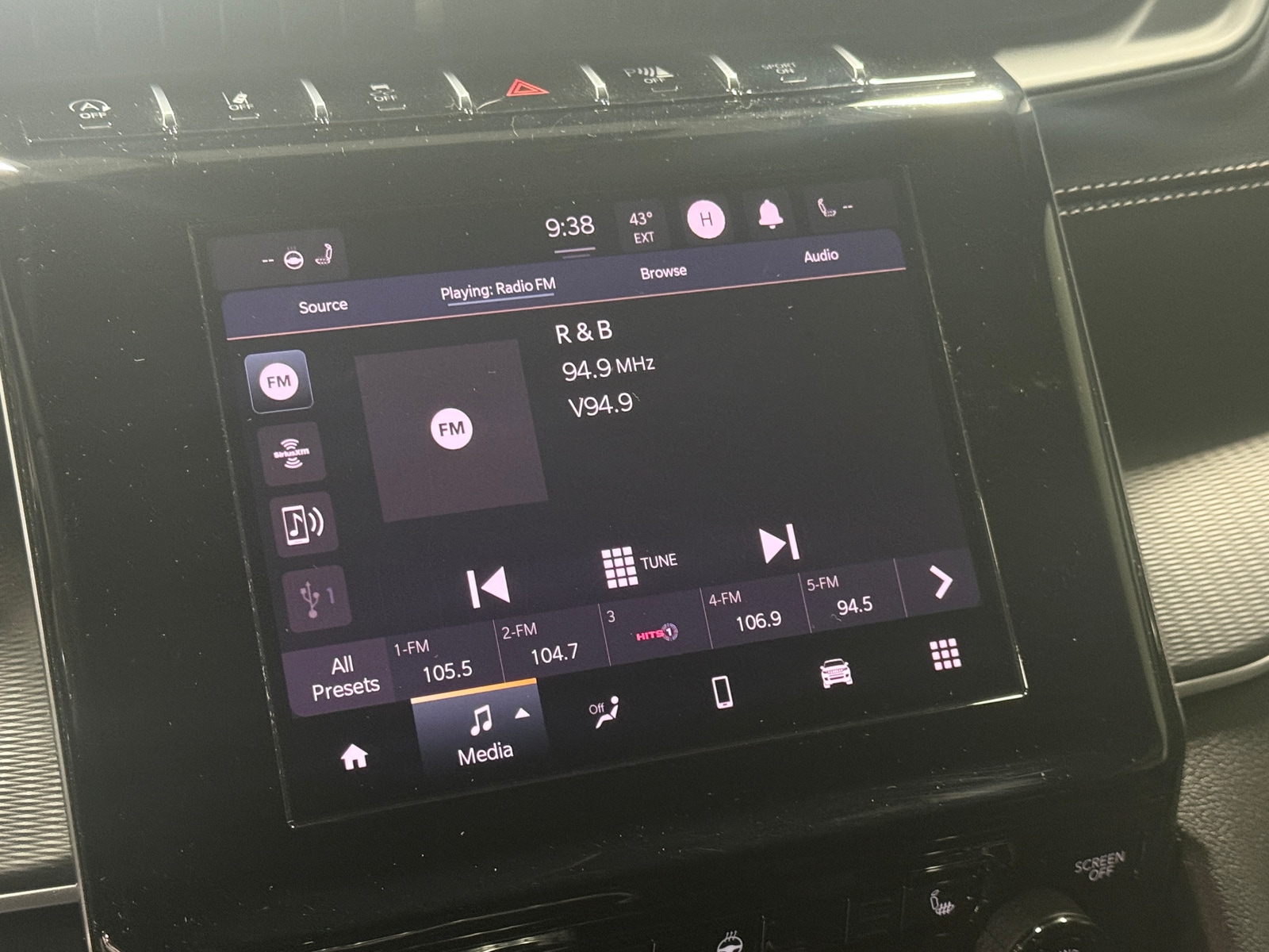 Thumbnail: 2024 Jeep Grand Cherokee L - 4