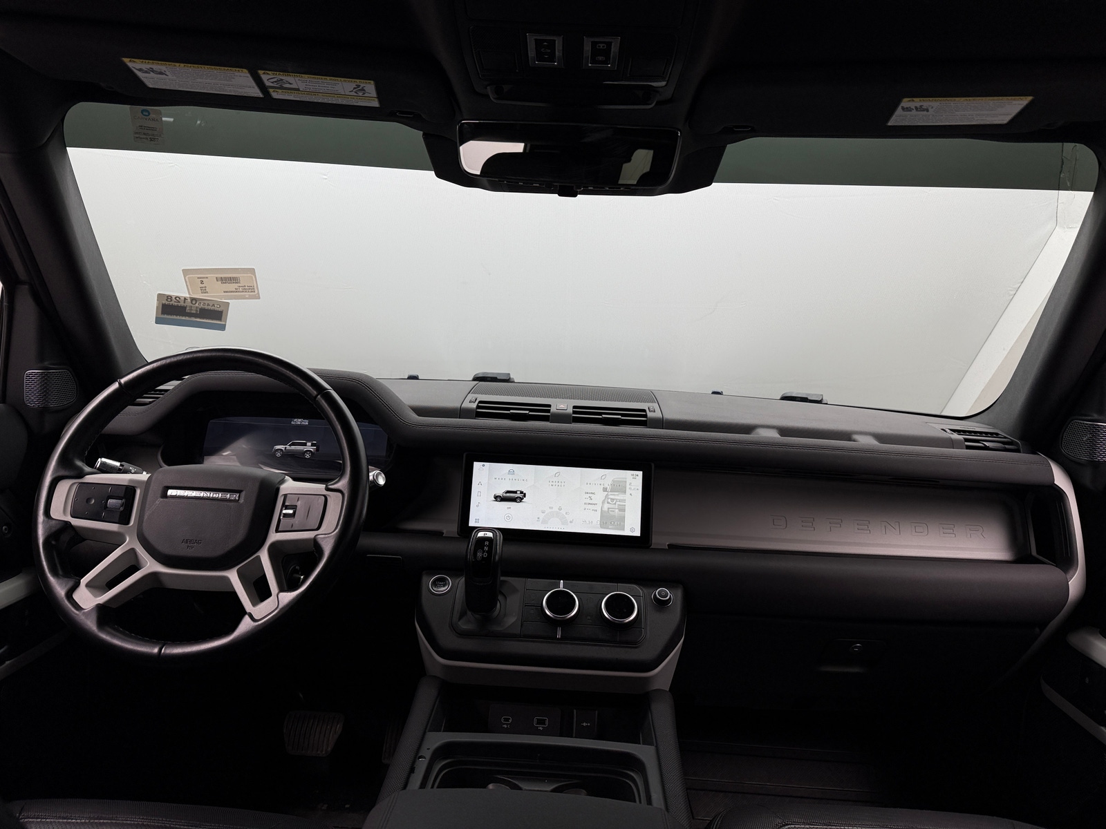 Thumbnail: 2022 Land Rover Defender - 2