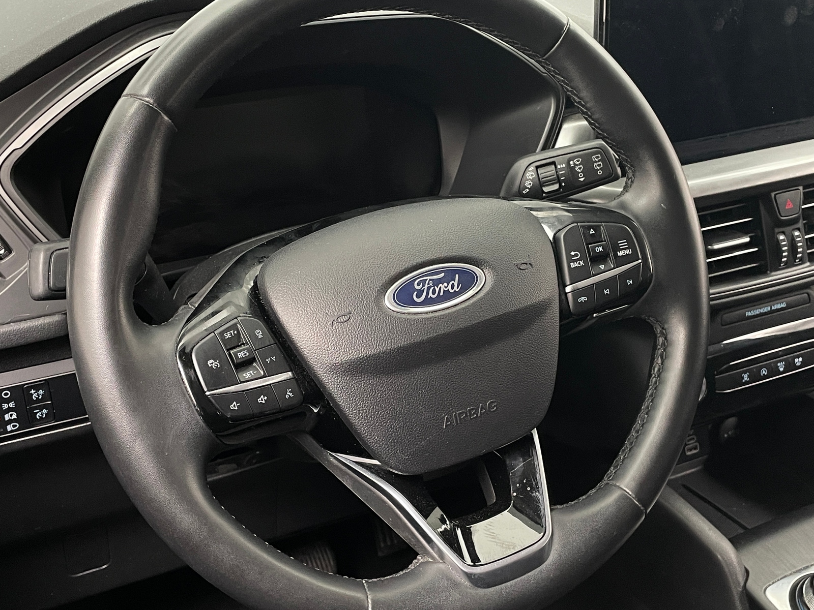 Thumbnail: 2024 Ford Escape - 5