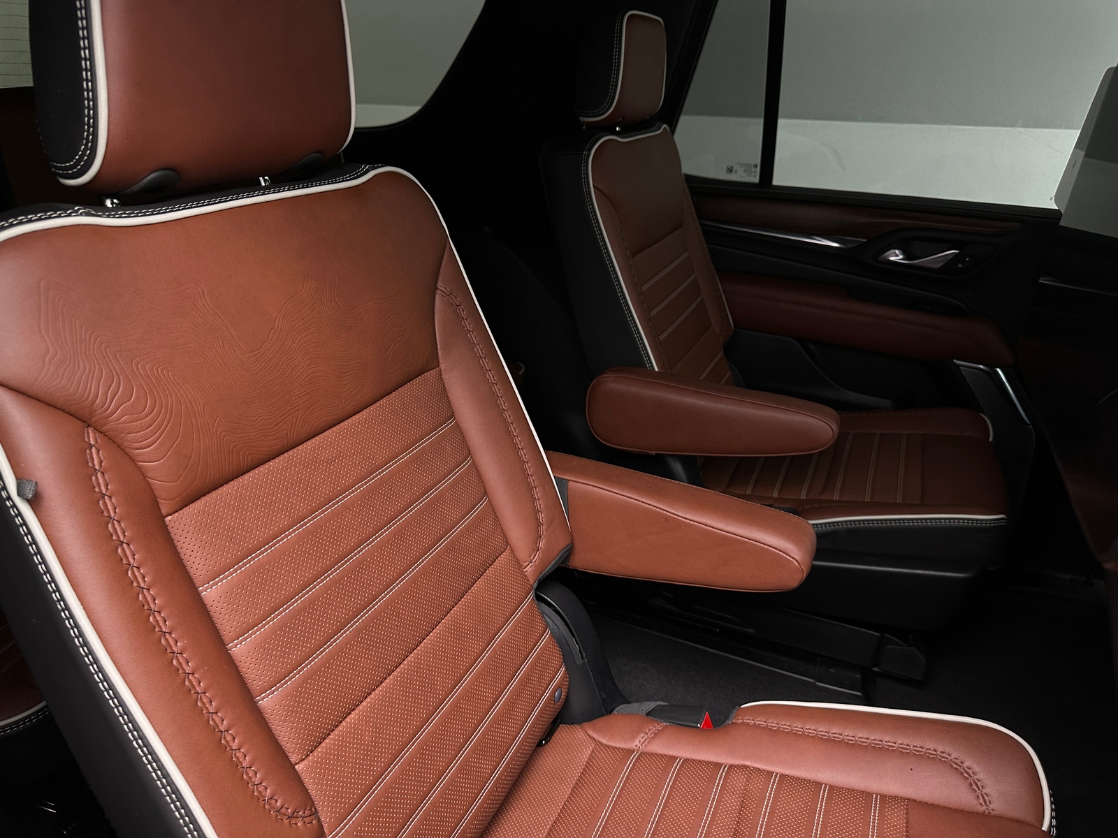 Thumbnail: 2023 GMC Yukon - 5