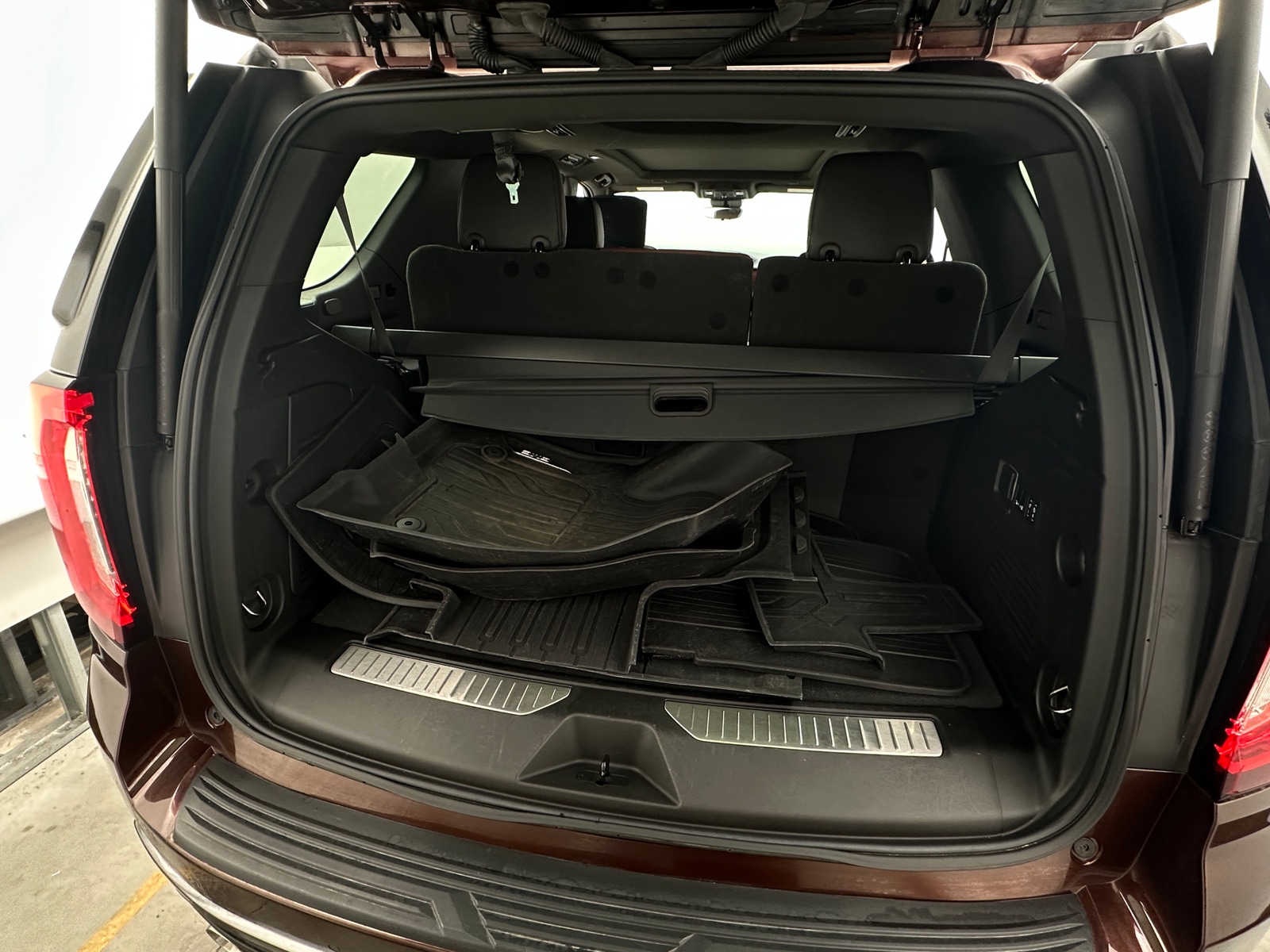 Thumbnail: 2023 GMC Yukon - 6