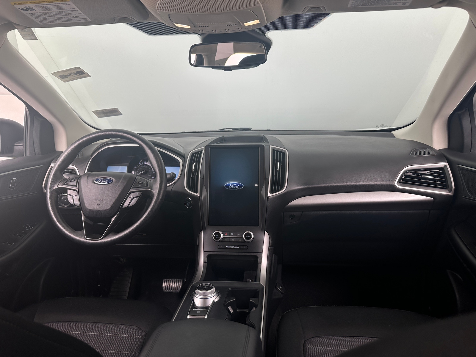 Thumbnail: 2021 Ford Edge - 3