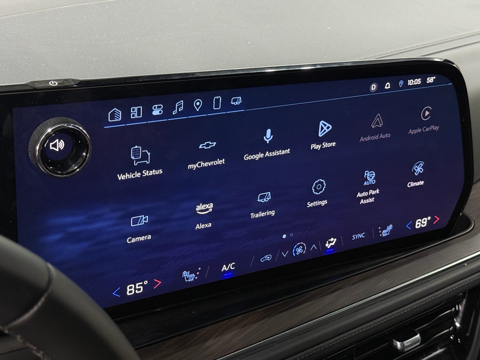 Thumbnail: 2025 Chevrolet Tahoe - 3