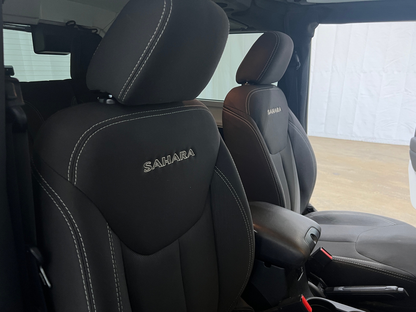 Thumbnail: 2018 Jeep Wrangler - 2