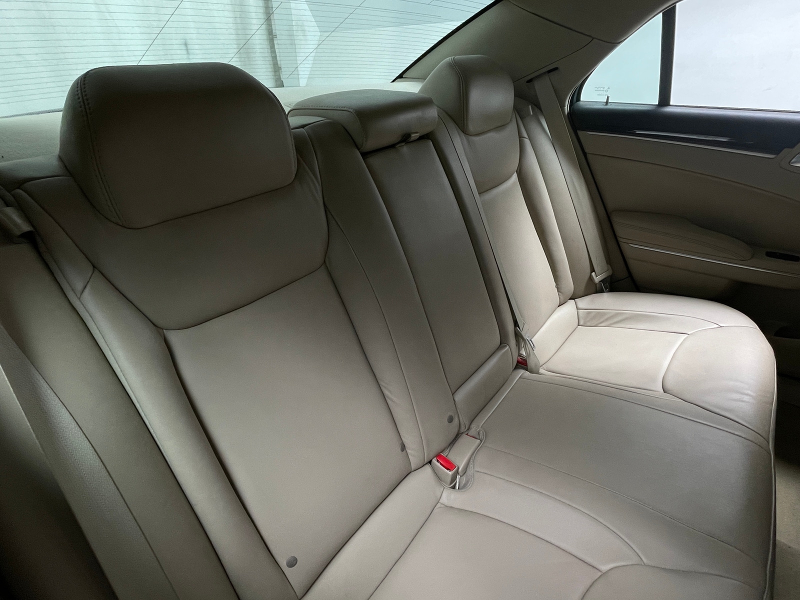 Thumbnail: 2014 Chrysler 300 - 5