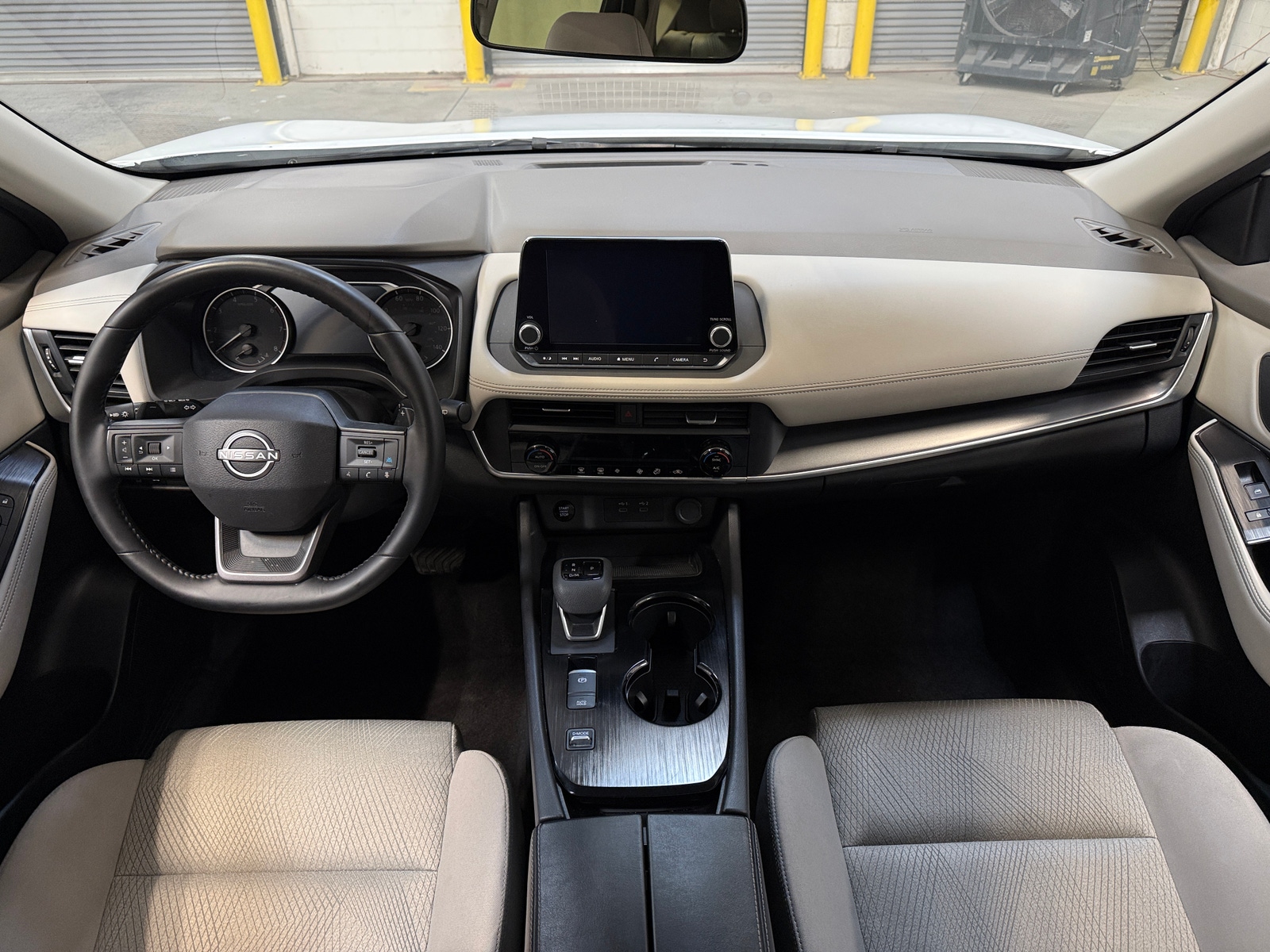 Thumbnail: 2025 Nissan Rogue - 3