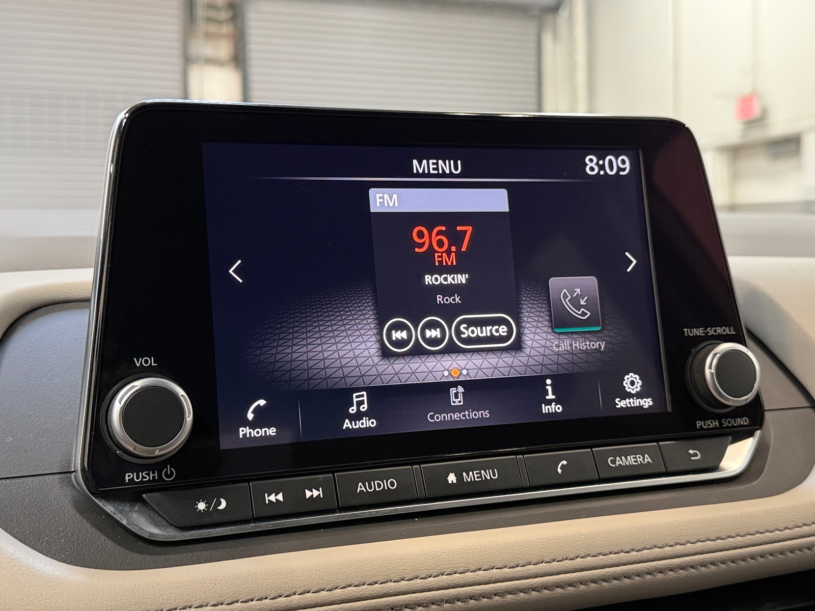 Thumbnail: 2025 Nissan Rogue - 4