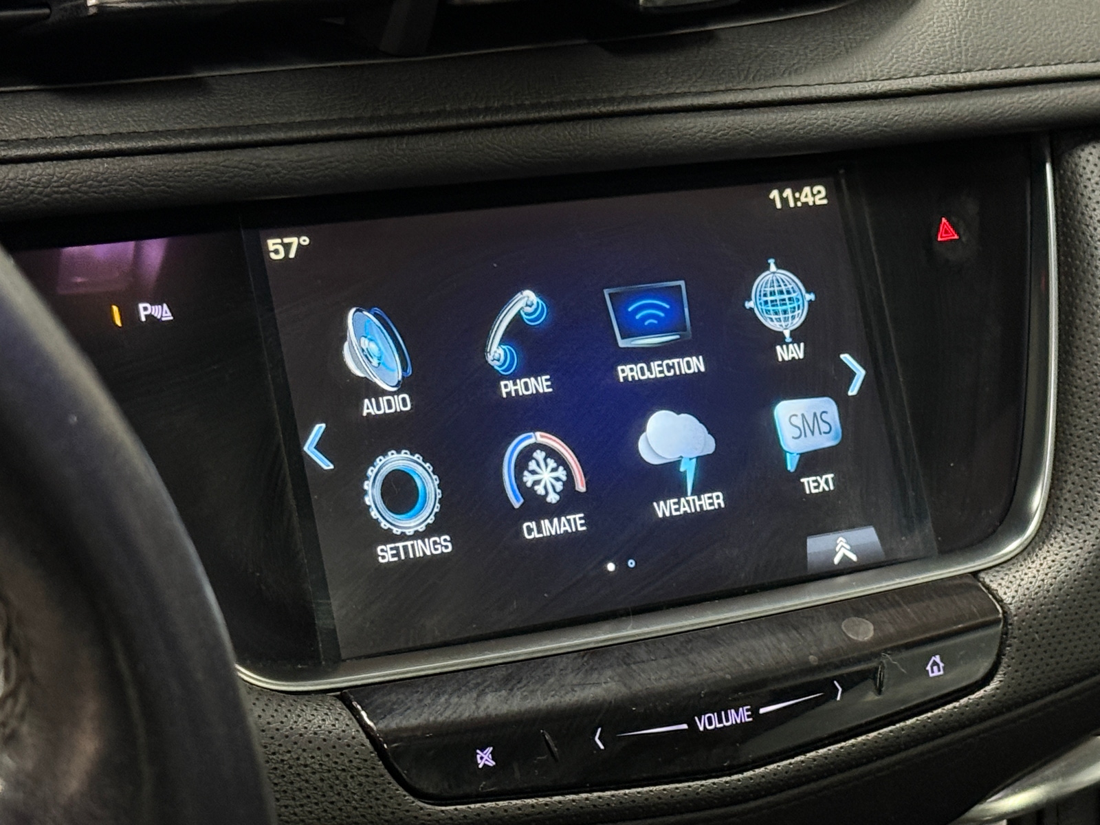 Thumbnail: 2019 Cadillac XT5 - 3