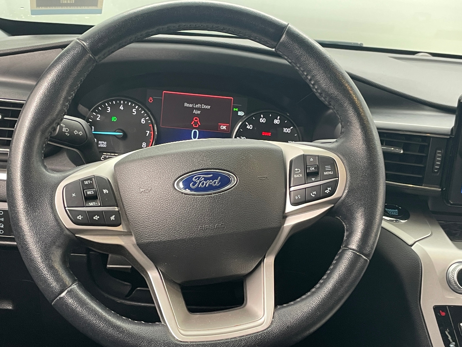 Thumbnail: 2022 Ford Explorer - 5