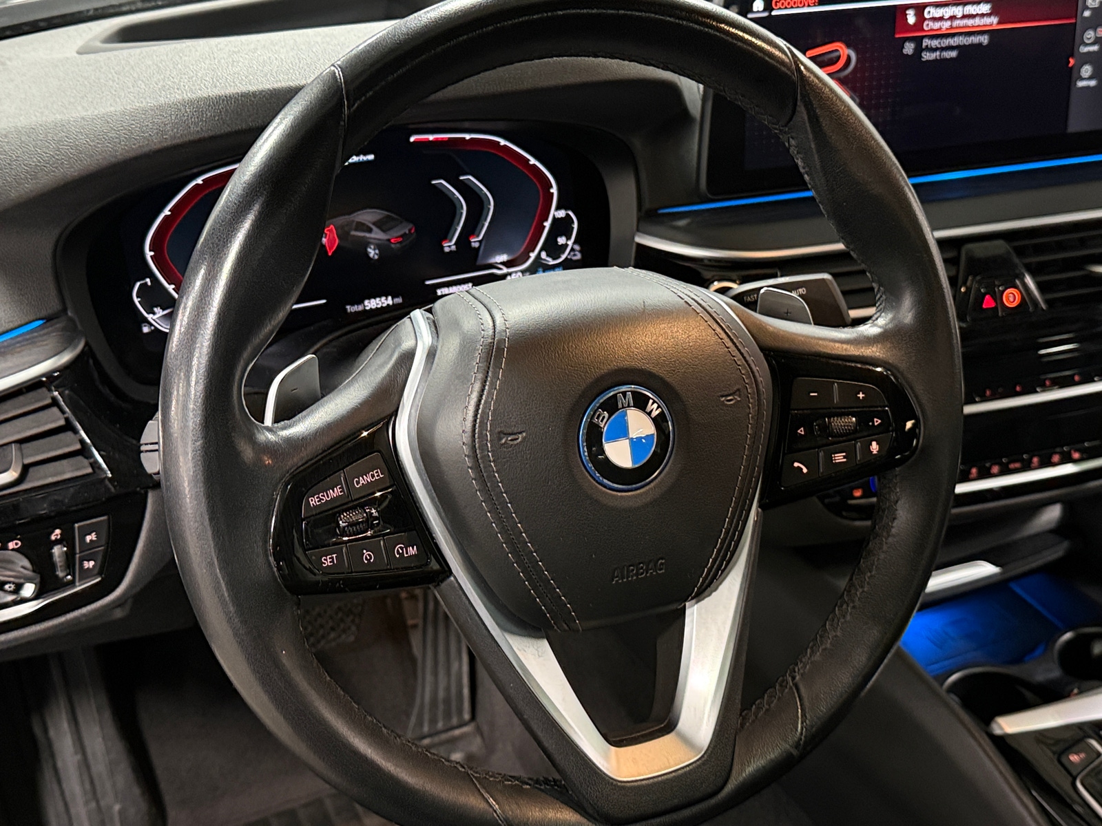 Thumbnail: 2023 BMW 5 Series - 4