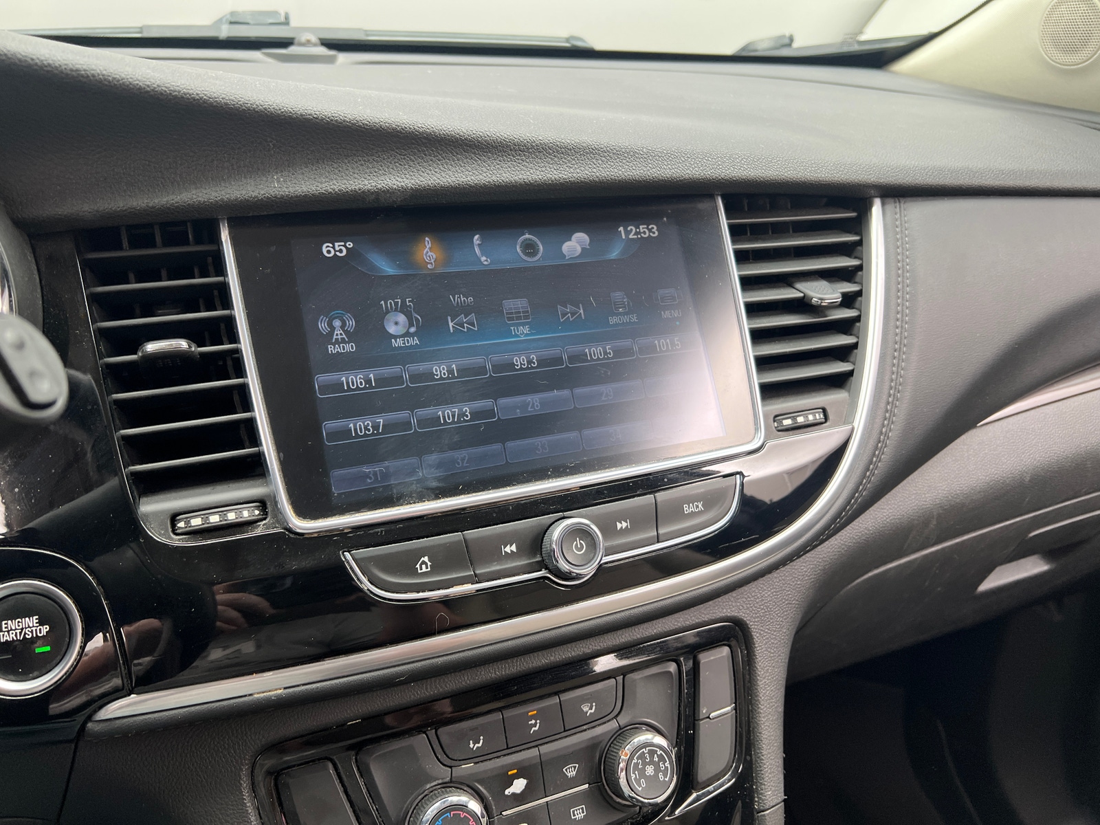 Thumbnail: 2019 Buick Encore - 4