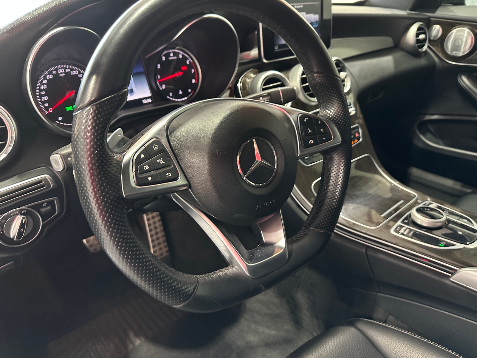 Thumbnail: 2018 Mercedes-Benz C-Class - 3