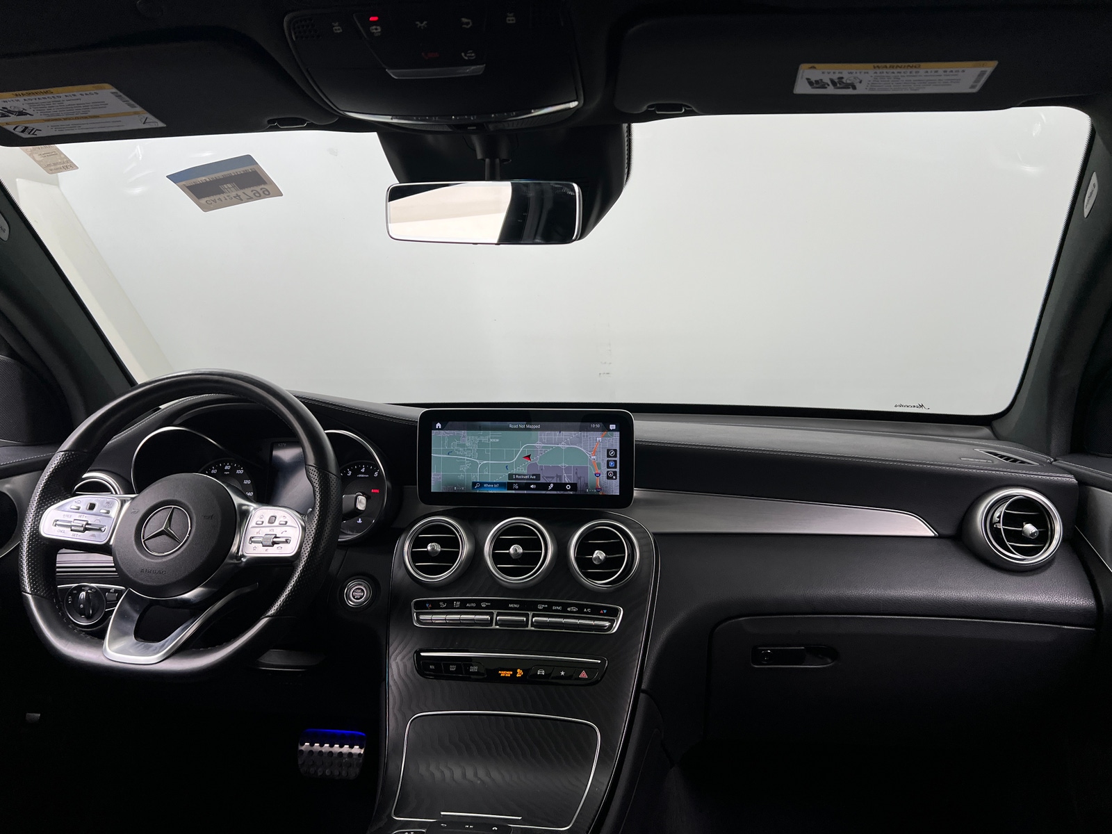 Thumbnail: 2022 Mercedes-Benz GLC - 2